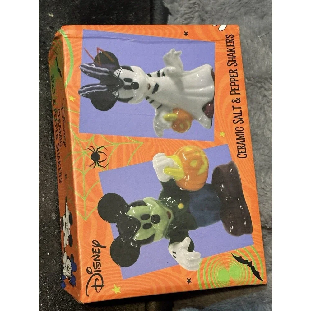 New Disney Mickey & Minnie Mouse  Frankenstein Halloween Salt & Pepper Shakers